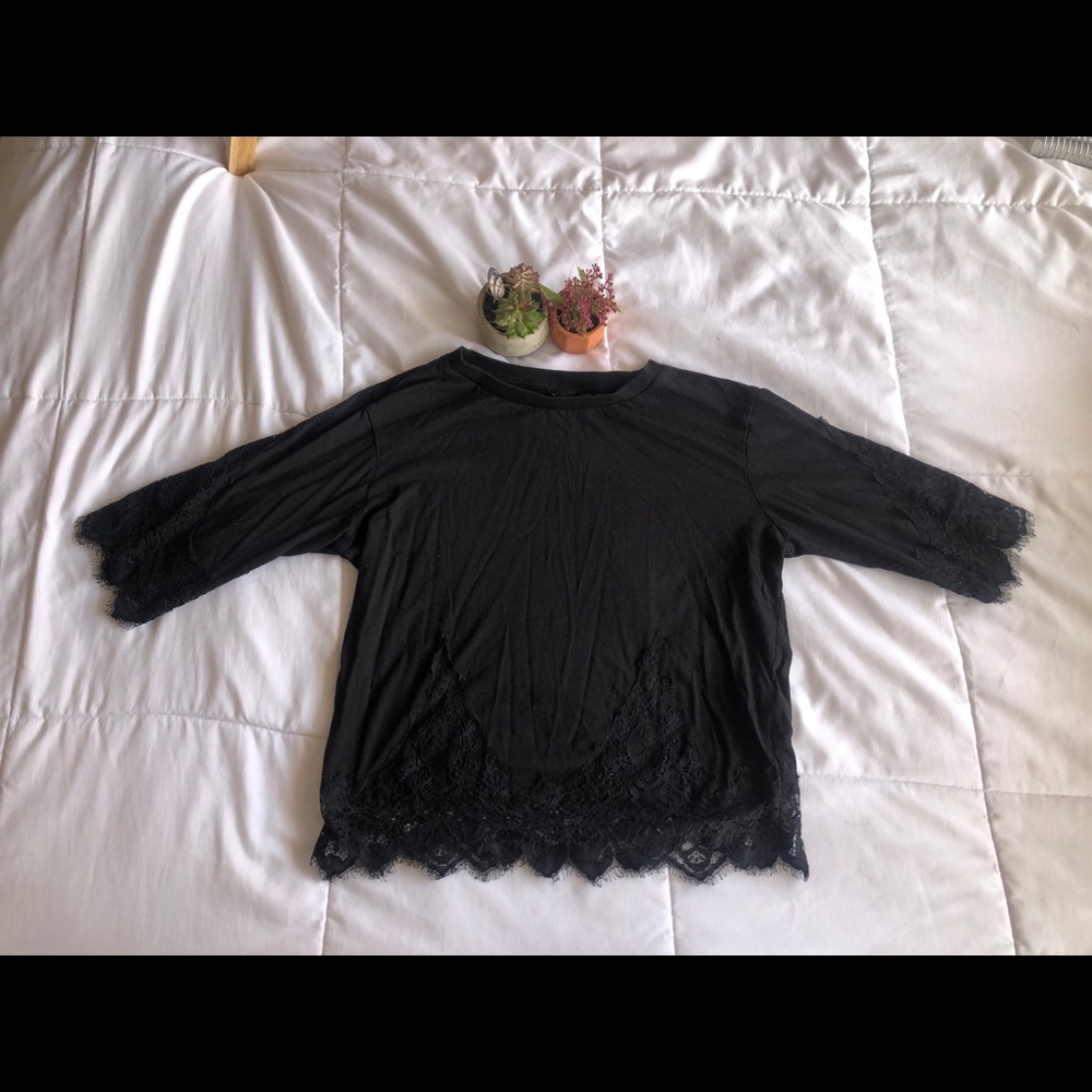 TopShop Eyelet Lace Cropped Tee